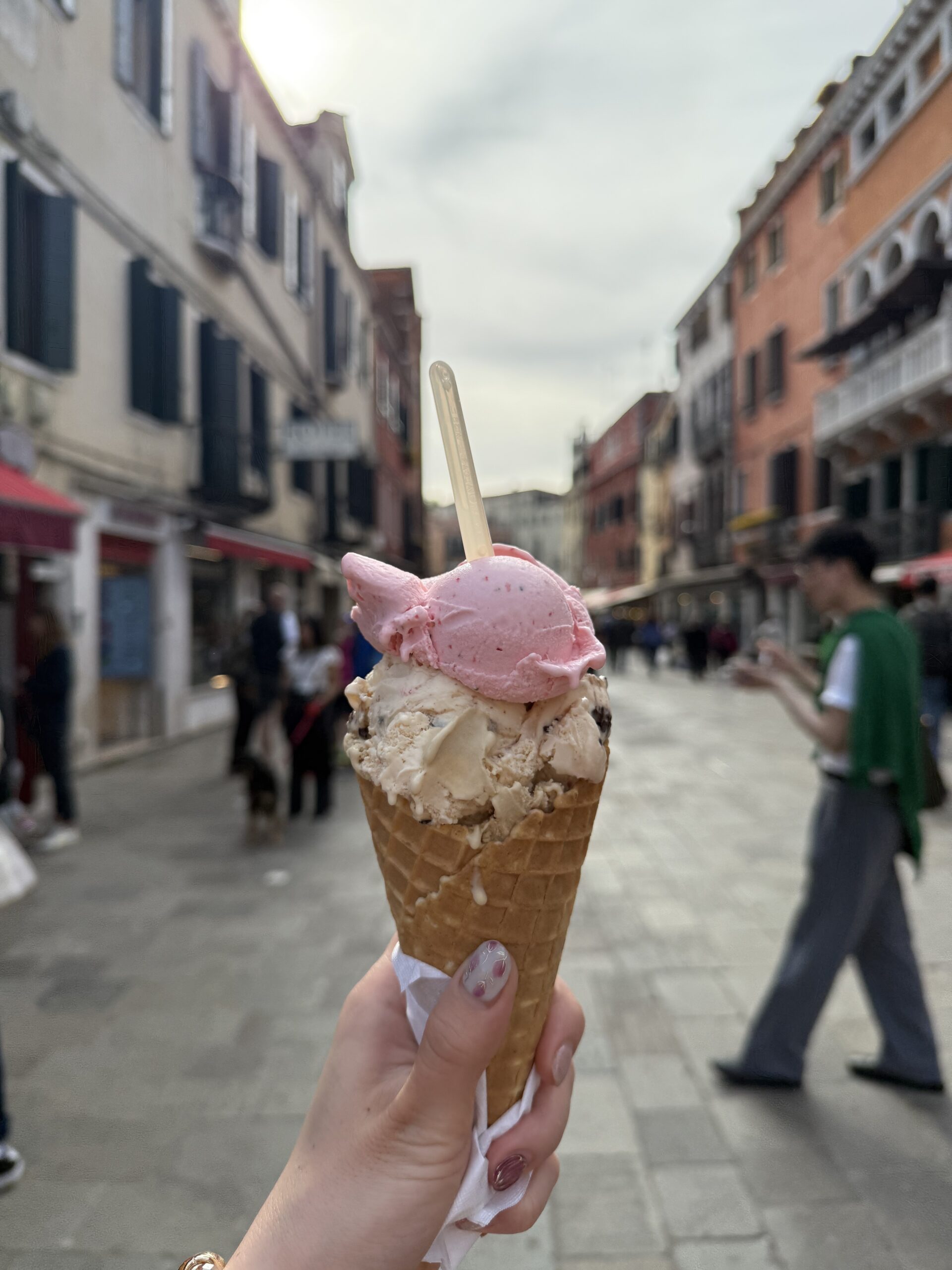 旅先の街で楽しんだジェラート